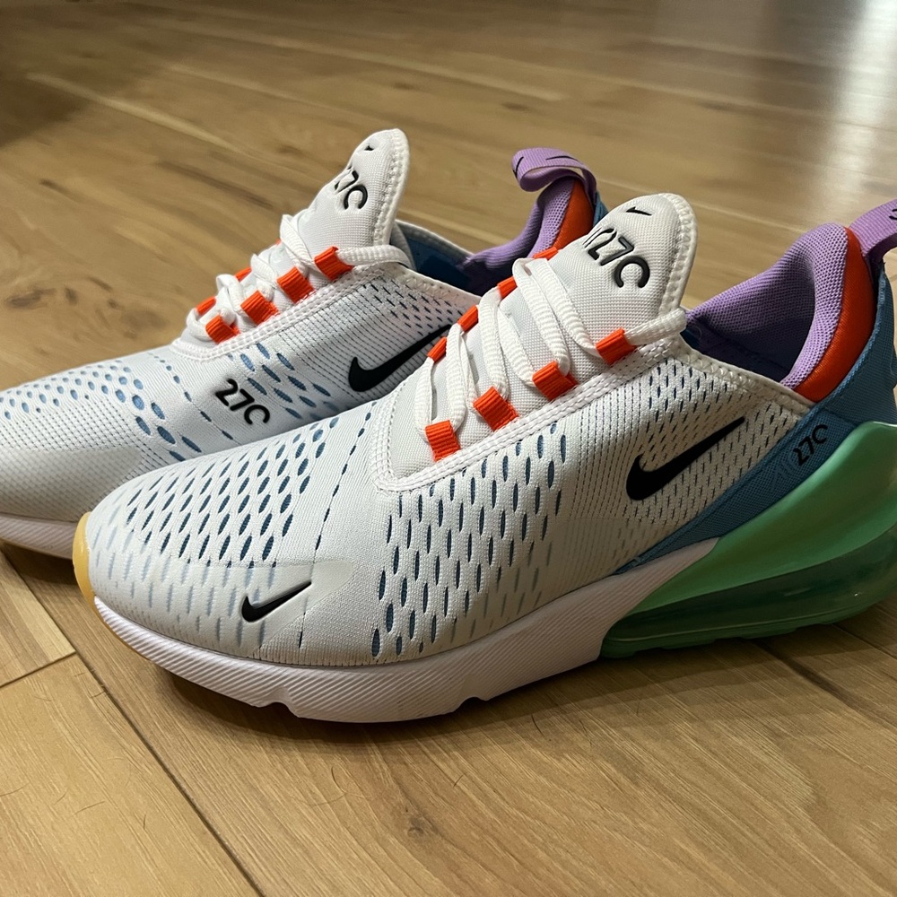 Nike Mens Air Max 270 White Multi-Color Sneakers- WORN ONCE